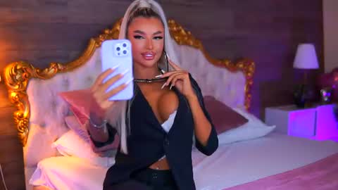 Snapshot of juicy_jessye chatting on 9, 7, 2026 Jessye online show from 9, 7, 2026