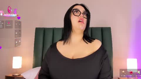 Snapshot of juicy_led_ chatting on 22, 6, 2026 Juicy online show from 22, 6, 2026