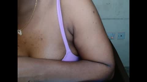 Snapshot of juicycuntx chatting on 27, 9, 2025 juicycuntx online show from 27, 9, 2025