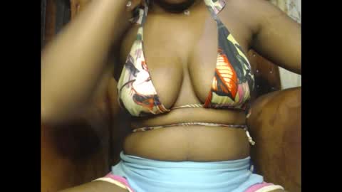 juicycuntx online show from 27, 11, 2025