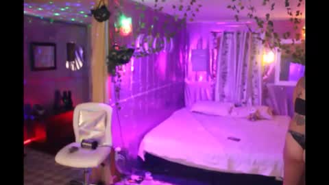 Snapshot of juicyjayxxx69 chatting on 2, 10, 2025 juicyjayxxx69 online show from 2, 10, 2025