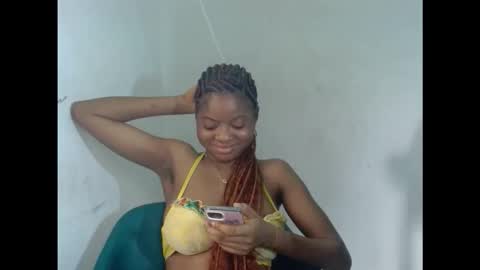 juicynpinkx online show from 23, 3, 2026