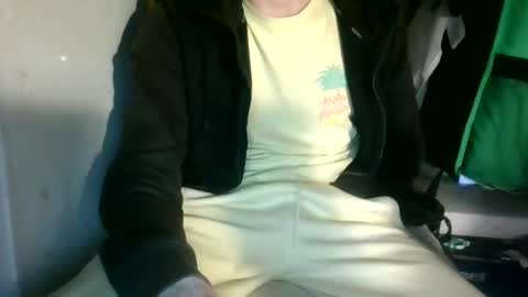 Snapshot of juju78juju chatting on 12, 2, 2025 juju78juju online show from 12, 2, 2025