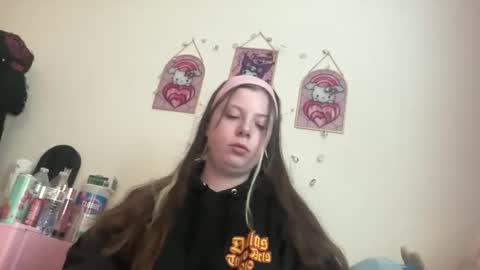 jujusworld__ online show from 25, 5, 2026