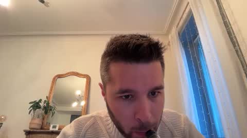 jules_demastre1 online show from 2, 12, 2025