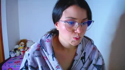 Snapshot of juli05star chatting on 5, 10, 2025 Juliana online show from 5, 10, 2025