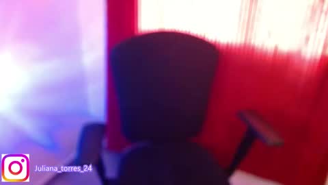  Juliana Torres  online show from 28, 1, 2025