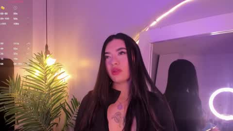 juli_casanova online show from 3, 10, 2025