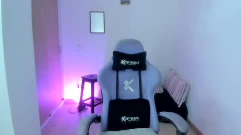 Snapshot of juli_santos_22 chatting on 30, 6, 2026 juli_santos_22 online show from 30, 6, 2026