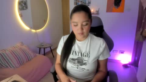 Snapshot of juli_santos_22 chatting on 19, 7, 2026 juli_santos_22 online show from 19, 7, 2026