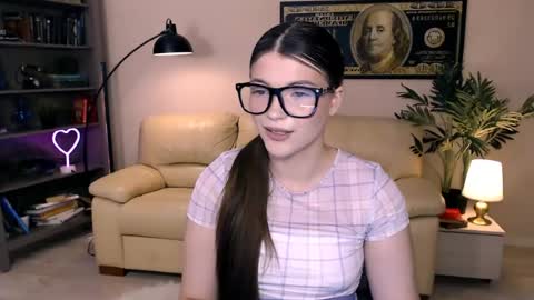 Snapshot of julia485262 chatting on 7, 6, 2026 julia485262 online show from 7, 6, 2026
