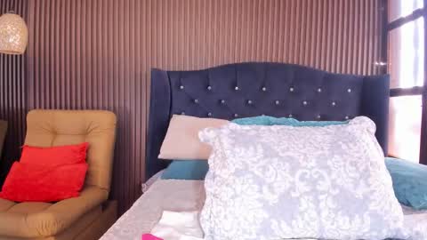 Julia online show from 27, 10, 2025