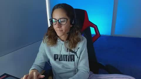 Snapshot of julia_roberts420 chatting on 5, 12, 2025 Julia Schedule 10 pm to 4 am GTM-5 online show from 5, 12, 2025