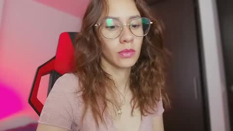 Snapshot of julia_roberts420 chatting on 8, 4, 2026 Julia Schedule 10 pm to 4 am GTM-5 online show from 8, 4, 2026