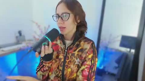 Snapshot of julia_roberts420 chatting on 12, 7, 2026 Julia Schedule 10 pm to 4 am GTM-5 online show from 12, 7, 2026