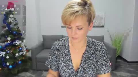 Snapshot of julia_wilsons chatting on 22, 12, 2024 Julia online show from 22, 12, 2024