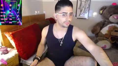 Snapshot of julian1225_ chatting on 5, 3, 2025 Julian online show from 5, 3, 2025