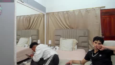 julian billy online show from 19, 2, 2025