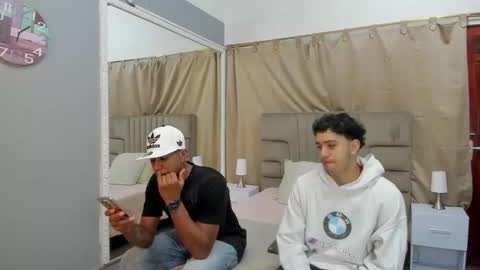 julian billy online show from 21, 2, 2025