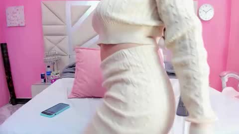 juliana_diamond_ online show from 15, 5, 2026