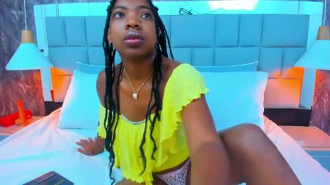 juliana_glam online show from 20, 5, 2026
