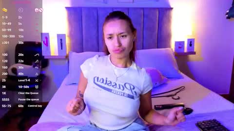 Juliana Mancini online show from 6, 10, 2025
