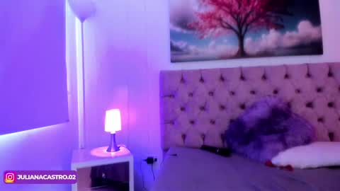  JULIANA CASTRO online show from 1, 3, 2025