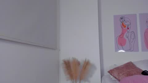 Snapshot of julianagreyx chatting on 28, 12, 2024 Juli online show from 28, 12, 2024
