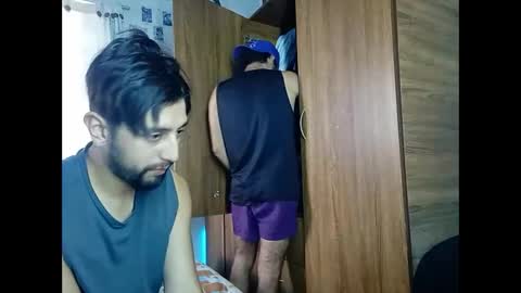 couplehairy online show from 28, 1, 2025