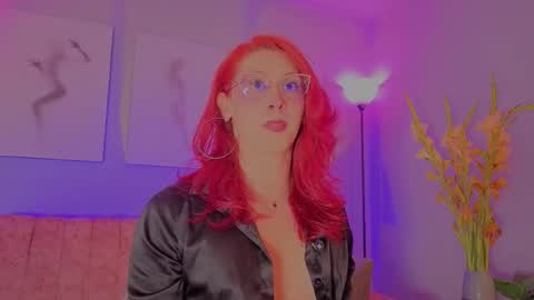 Juliana online show from 25, 11, 2025