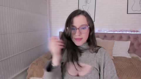 Julianne online show from 20, 2, 2025