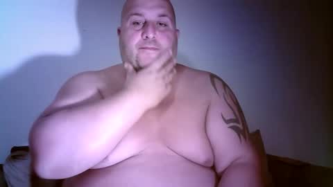 Snapshot of julianoparno chatting on 1, 10, 2025 Juliano online show from 1, 10, 2025