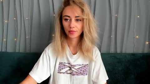Snapshot of juliastar41 chatting on 25, 9, 2025 Yulya online show from 25, 9, 2025