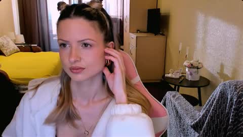 Julie online show from 20, 2, 2026