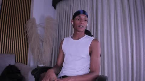 Julien online show from 15, 4, 2026