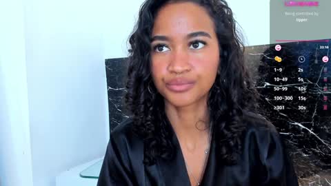 Snapshot of julieta__cooper chatting on 7, 1, 2025 Juli online show from 7, 1, 2025
