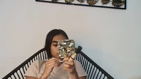 Snapshot of julieta_aguilar chatting on 3, 10, 2025 Juli online show from 3, 10, 2025