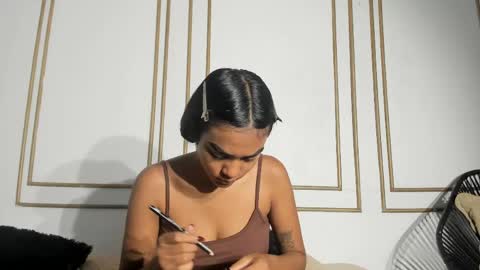 Snapshot of julieta_aguilar chatting on 30, 4, 2026 Juli online show from 30, 4, 2026