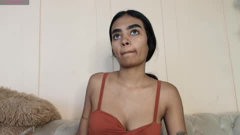 Snapshot of julieta_aguilar chatting on 23, 5, 2026 Juli online show from 23, 5, 2026
