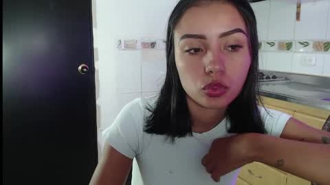 Snapshot of julieta_fn chatting on 2, 6, 2026 julieta_fn online show from 2, 6, 2026