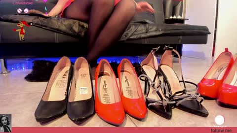Snapshot of julieta_wall2 chatting on 11, 12, 2024 Julieta wall online show from 11, 12, 2024