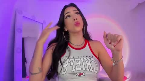 julietabomgv online show from 21, 1, 2025