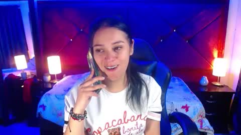 Snapshot of julietacollins06 chatting on 6, 5, 2026 julietacollins06 online show from 6, 5, 2026