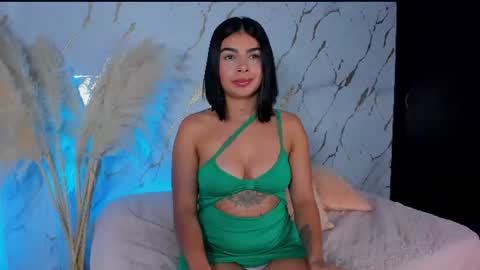 Julieth Gomez online show from 29, 6, 2026