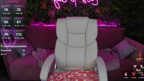 Snapshot of julietdream chatting on 26, 2, 2025 J U L I E T online show from 26, 2, 2025