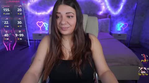 Snapshot of julietdream chatting on 10, 3, 2025 J U L I E T online show from 10, 3, 2025