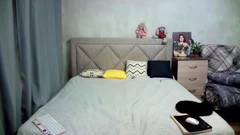 Julietkitty online show from 19, 1, 2025