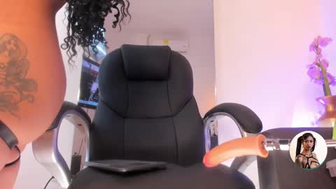 Snapshot of juliett_adams_ chatting on 18, 10, 2025 Juliett online show from 18, 10, 2025