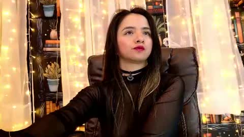 Snapshot of julietta__jackson chatting on 17, 6, 2026 Julietta Jackson online show from 17, 6, 2026
