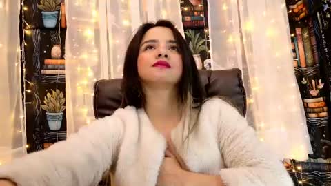 Snapshot of julietta__jackson chatting on 26, 6, 2026 Julietta Jackson online show from 26, 6, 2026